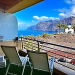 Cliffside Lägenhet Puerto de Santiago (Tenerife)